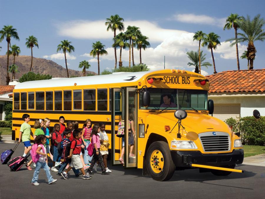  Blue Bird Vision School Bus 2008 года  (фото 4 из 7)